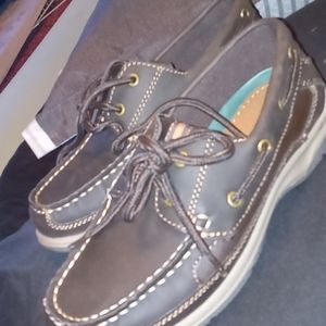 G.H. Bass Boys shoes